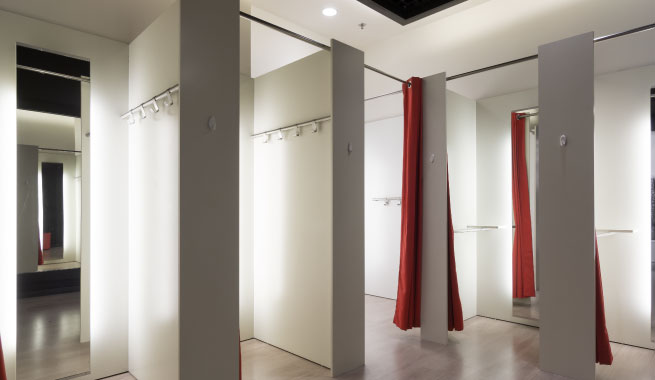 Pleasantly illuminated fitting rooms play big role in purchasing decision making process